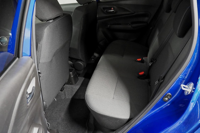 Vehicle image SUZUKI SWIFT