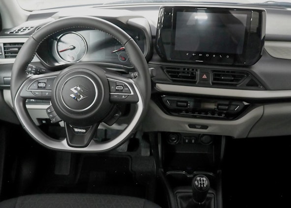 Vehicle image 4 Vehicle image 4