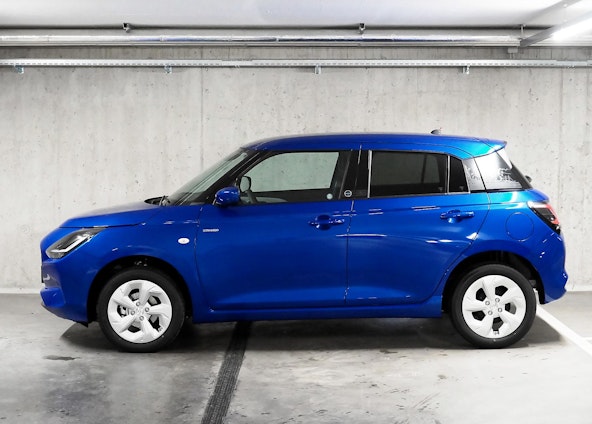 Vehicle image 3 Vehicle image 3