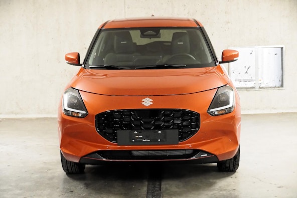 Vehicle image 9