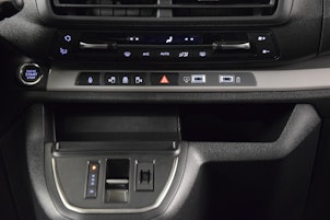 Vehicle image TOYOTA PROACE Verso L1 2.0 D Trend