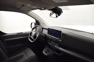 Vehicle image TOYOTA PROACE Verso L1 2.0 D Trend