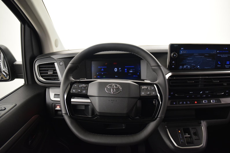 Vehicle image TOYOTA PROACE VERSO