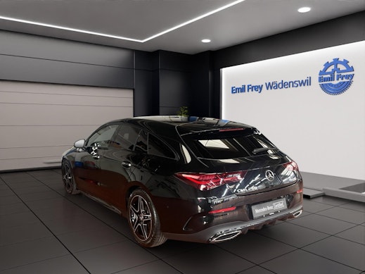 MERCEDES-BENZ CLA 250 AMG Line 4matic Shooting Brake 2