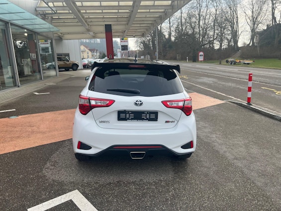 Vehicle image 36