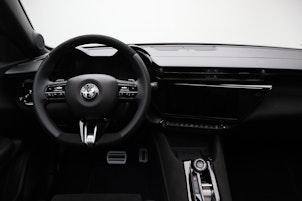 Vehicle image ALFA ROMEO Junior 1.2 Ibrida Speciale