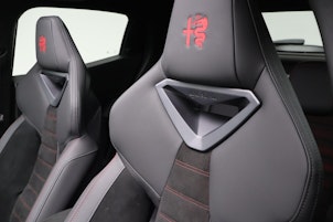 Vehicle image ALFA ROMEO Junior 1.2 Ibrida Speciale