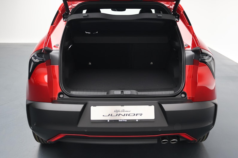 Vehicle image ALFA ROMEO JUNIOR