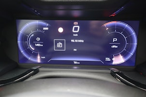 Vehicle image ALFA ROMEO Junior 1.2 Ibrida Speciale