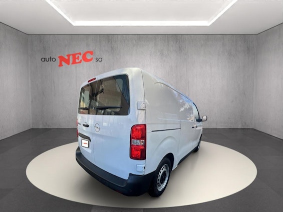 Vehicle image 6 Vehicle image 6