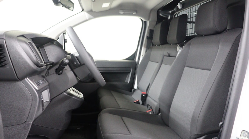 Vehicle image TOYOTA PROACE