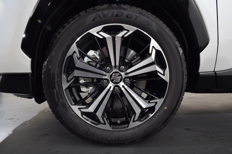 Vehicle image SUZUKI ACROSS