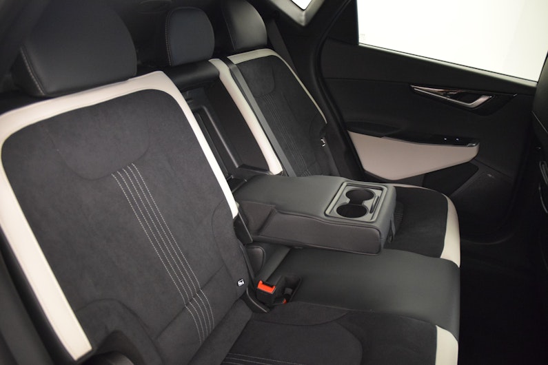 Vehicle image KIA EV6