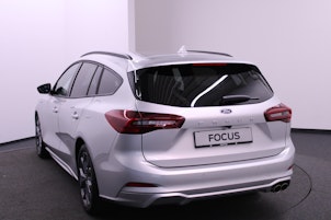 Vehicle image FORD Focus Station Wagon 1.0i EcoB Hybrid 155 ST-Line X