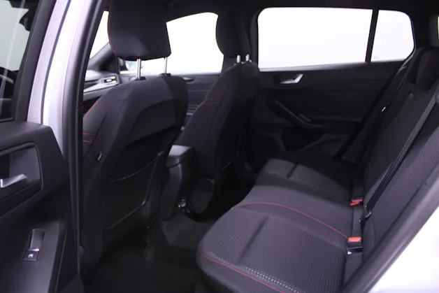 Ford Focus Station Wagon 1.0i EcoB Hybrid 155 ST-Line X