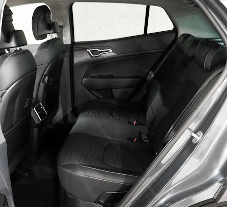 Vehicle image 7 Vehicle image 7