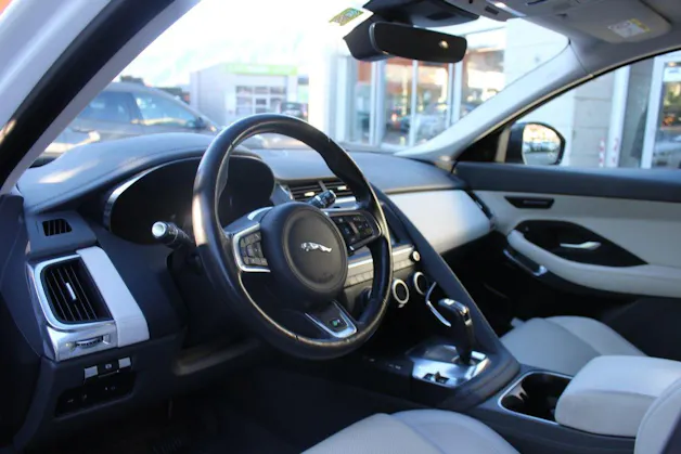 Jaguar E-Pace 2.0 T 200 SE AWD