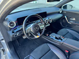 Mercedes-Benz A 200 AMG Line 4m
