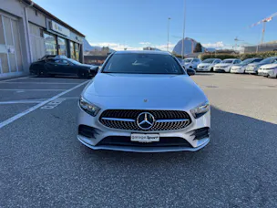 Mercedes-Benz A 200 AMG Line 4m