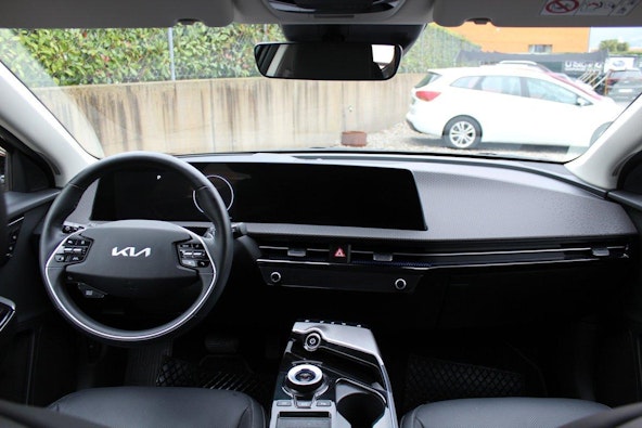 Vehicle image 7 Vehicle image 7