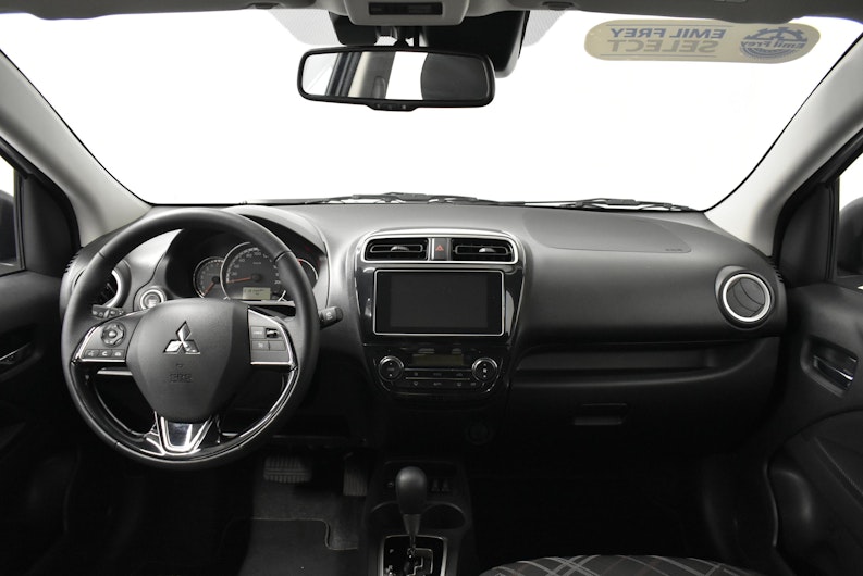 Vehicle image MITSUBISHI SPACE STAR