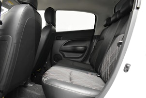 Vehicle image MITSUBISHI Space Star 1.2 MIVEC Intense+ - Ruote invernali incluse