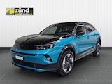 First vehicle image
