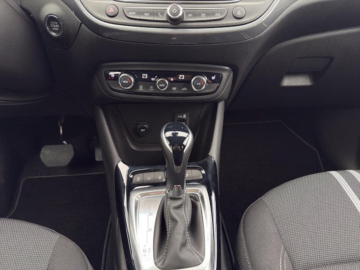 Vehicle image OPEL CROSSLAND