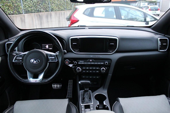 Vehicle image 23