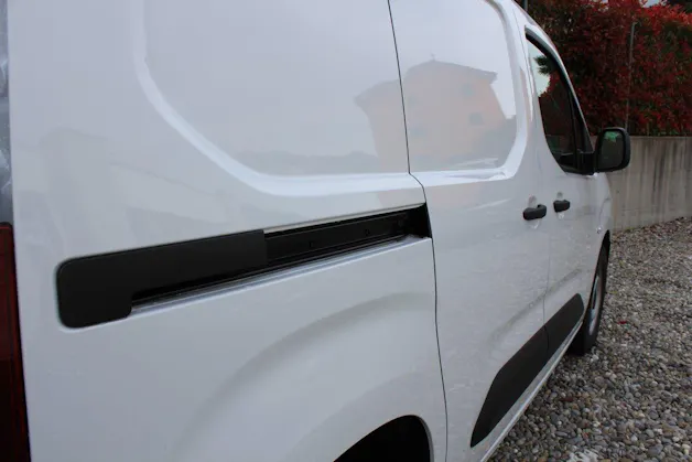 Fiat E-Doblo Kaw. L1 50 kWh Swiss Edition