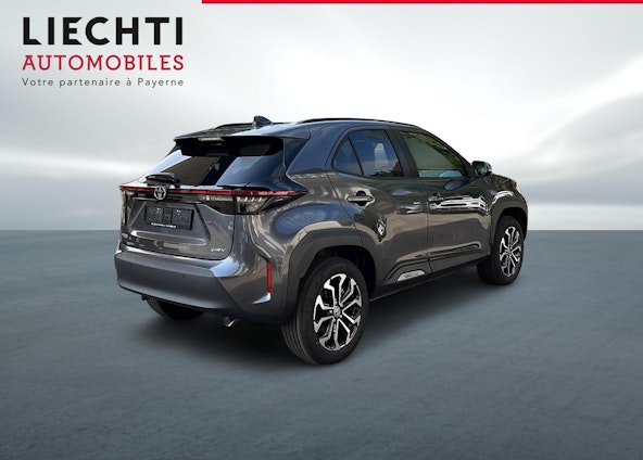 Vehicle image 3 Vehicle image 3