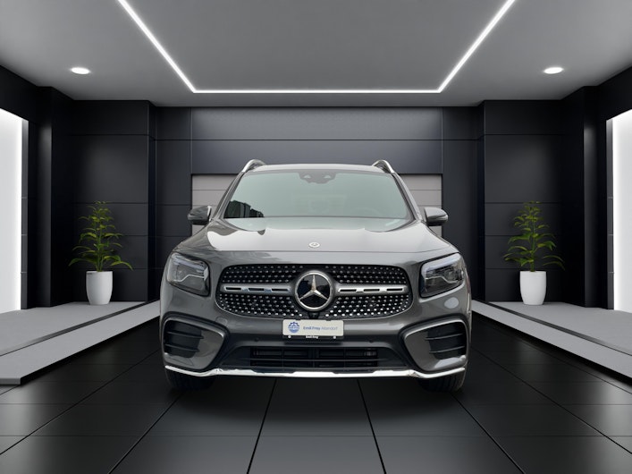 Vehicle image MERCEDES-BENZ GLB 220