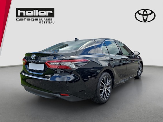 Vehicle image 4 Vehicle image 4