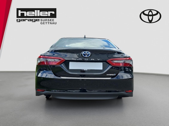 Vehicle image 3 Vehicle image 3