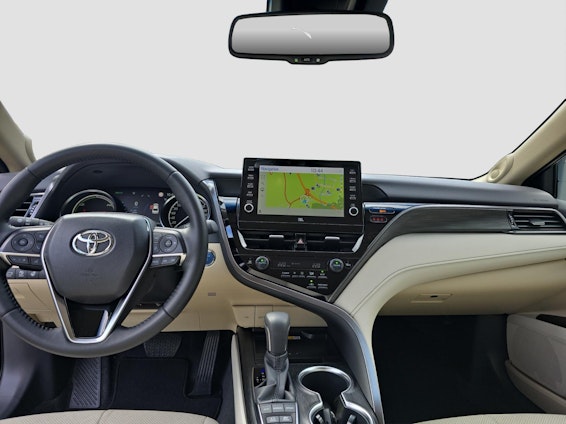 Vehicle image 8 Vehicle image 8