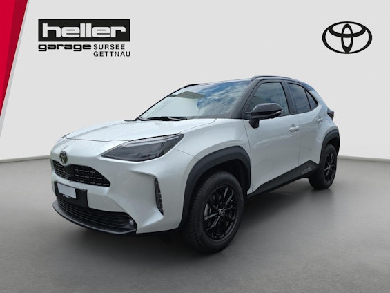 First vehicle image