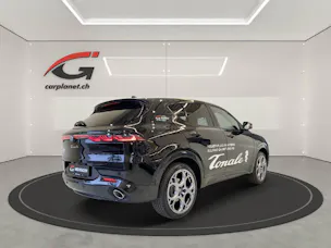 Alfa Romeo Tonale 1.3 Plug-in Hybrid Veloce Pack Premium + Sky