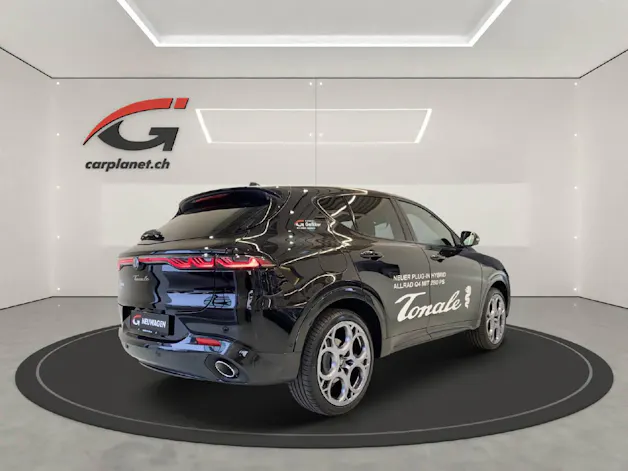 Alfa Romeo Tonale 1.3 Plug-in Hybrid Veloce Pack Premium + Sky