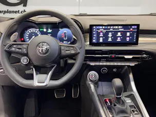 Alfa Romeo Tonale 1.3 Plug-in Hybrid Veloce Pack Premium + Sky