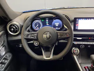 Alfa Romeo Tonale 1.3 Plug-in Hybrid Veloce + Pack Premium