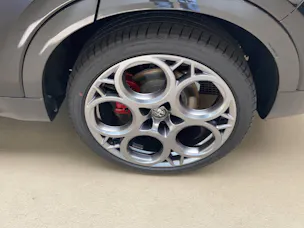 Alfa Romeo Tonale 1.3 Plug-in Hybrid Veloce + Pack Premium