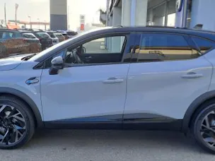 Renault Captur 1.6 E-Tech145 EsAl