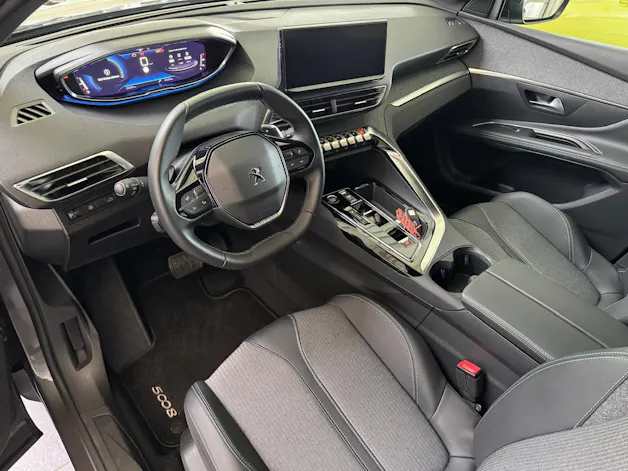 Peugeot 5008 1.5 BlueHDi Allure Pack