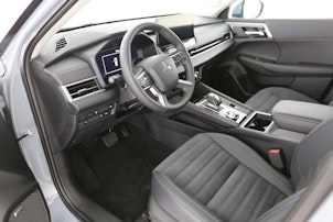 Vehicle image MITSUBISHI Outlander 2.4 PHEV Intense 4x4