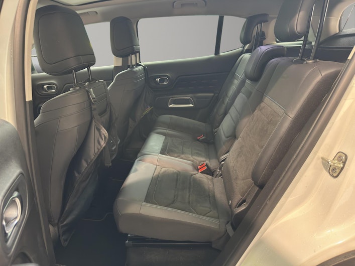 Vehicle image CITROEN C5 AIRCROSS