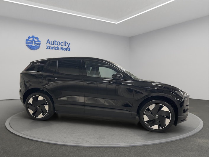 Vehicle image VOLVO EX 30