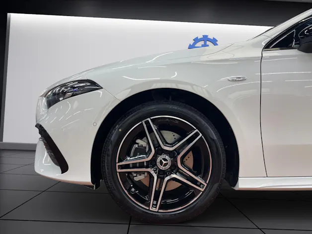 Mercedes-Benz A 250 e EQ Star AMG Line