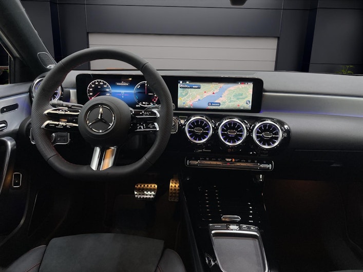 Vehicle image MERCEDES-BENZ A 250