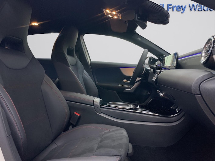 Vehicle image MERCEDES-BENZ A 250