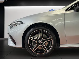 Mercedes-Benz A 250 e EQ Star AMG Line